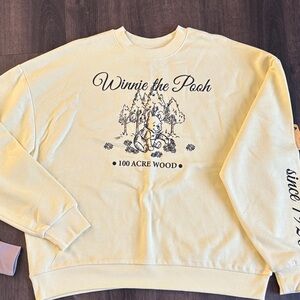 Winnie the Pooh Yellow Sweater women’s sweater size medium